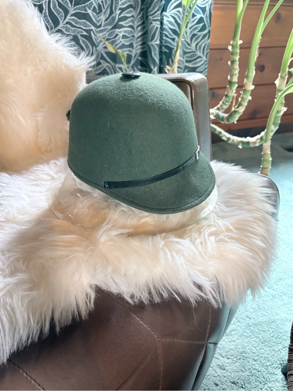 Cooperative Forest Green Felt Bowler with Leather Band - Picture 2 of 3